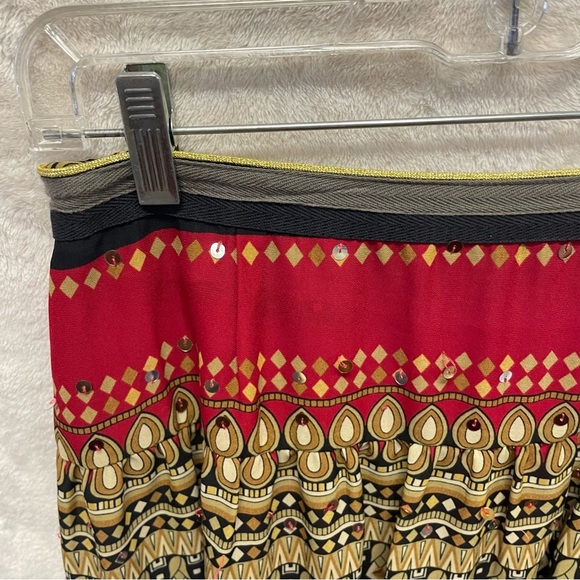 Patchington India style boho tiered skirt red gold women’s size 10 sequins - Picture 3 of 8